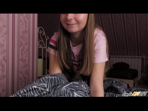 ❤️ Blondie оның BFF-ны терең сорып, аузына шәует алады ❤️❌ Порно видео бойынша бізде ❌❤